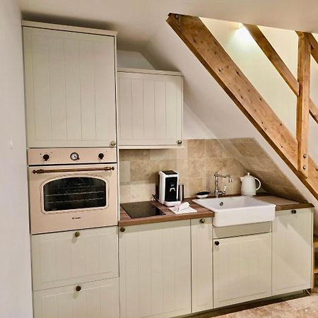 Le Cottage Maisonnette Dans Corps De Ferme Ollainville 外观 照片