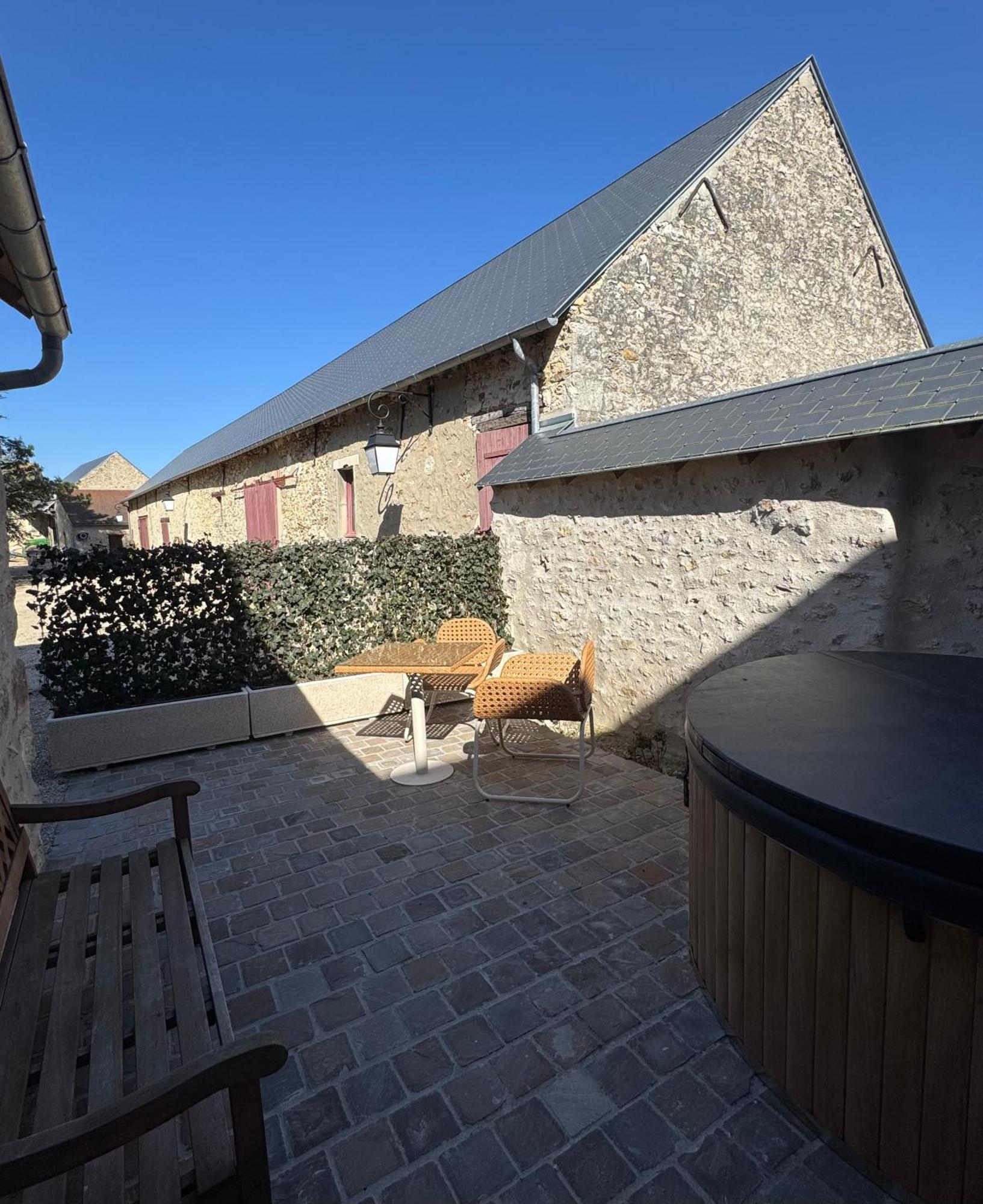 Le Cottage Maisonnette Dans Corps De Ferme Ollainville 外观 照片